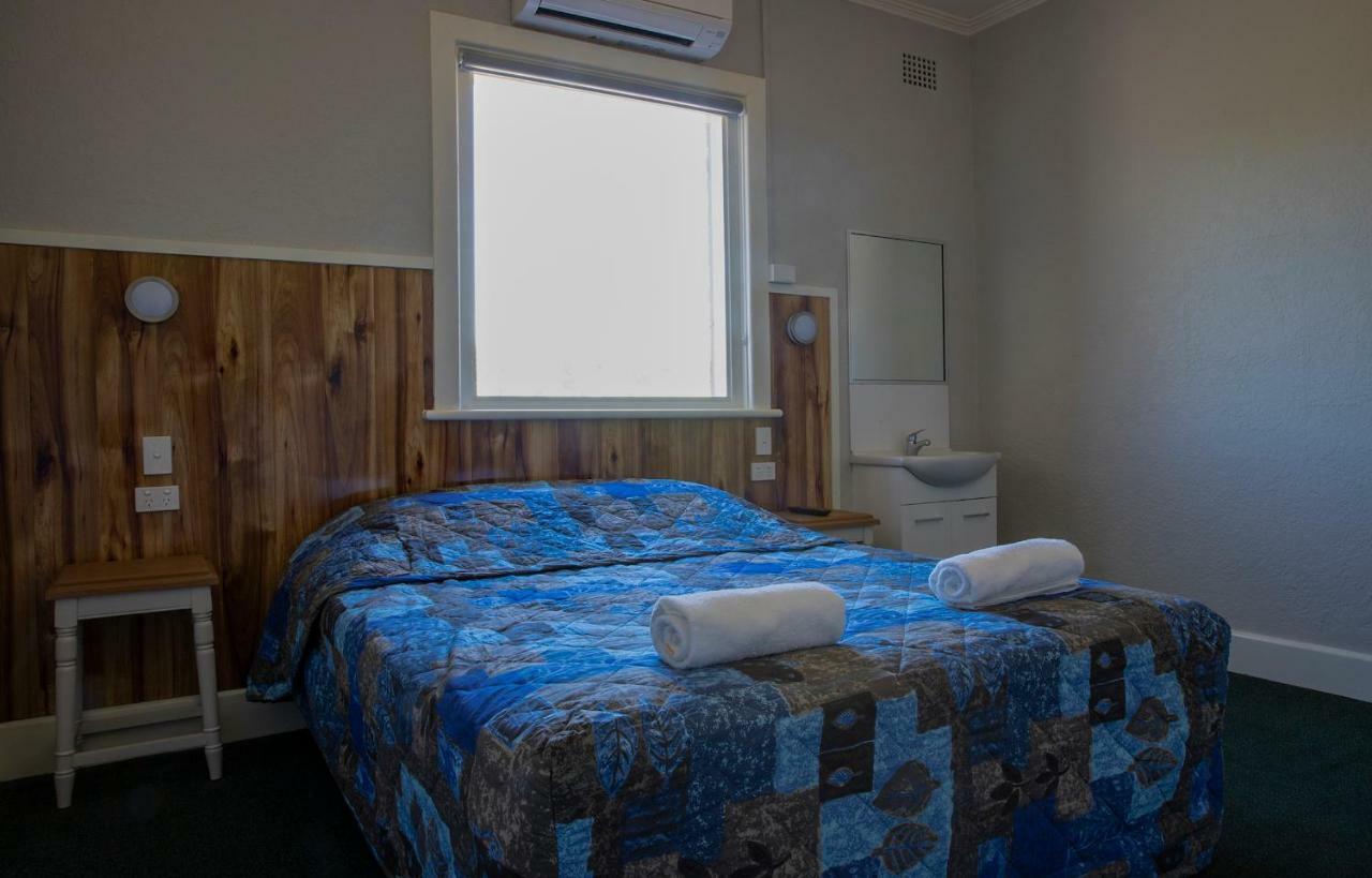 Criterion Hotel Gundagai Dış mekan fotoğraf